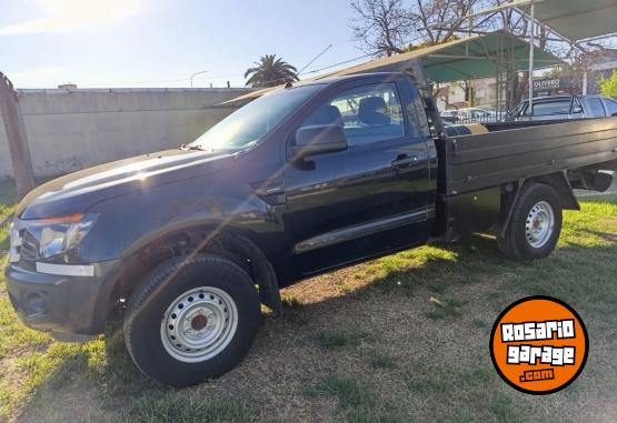 Camionetas - Ford 2.5N XL SAFETY 2015 GNC 130000Km - En Venta