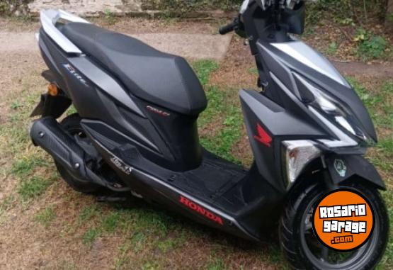 Motos - Honda Elite 2020 Nafta 13000Km - En Venta