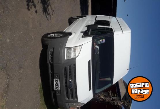 Utilitarios - Ford Transit 2011 Diesel 160000Km - En Venta