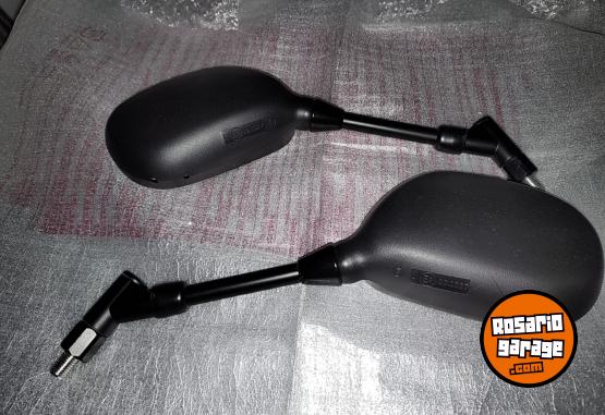 Accesorios para Motos - CORTA SPRAY,  GUARDABARROS TRASEROS y ESPEJOS originales Yamaha FZ 2.0 - En Venta