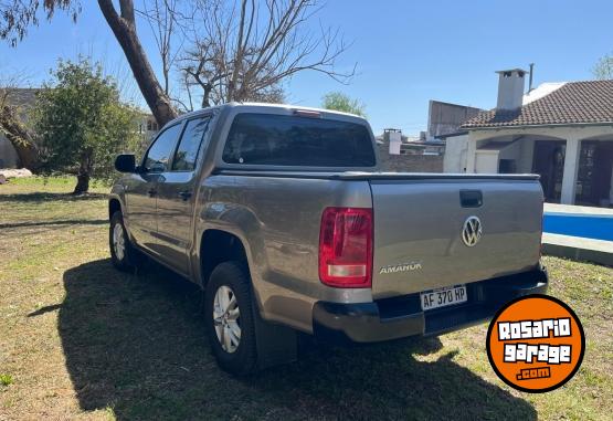 Camionetas - Volkswagen Amarok trendline 140cv 2022 Diesel 12000Km - En Venta