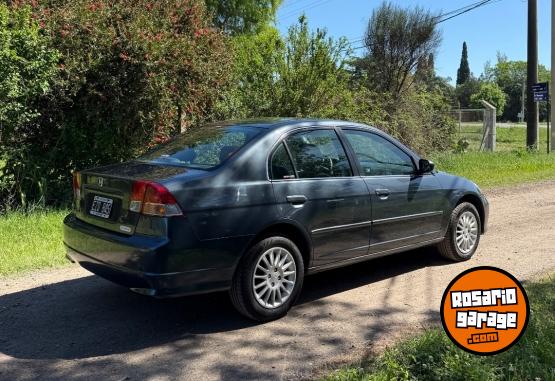 Autos - Honda Civic 2005 Nafta 236000Km - En Venta