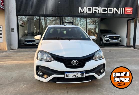 Autos - Toyota Etios 2019 Nafta 97000Km - En Venta