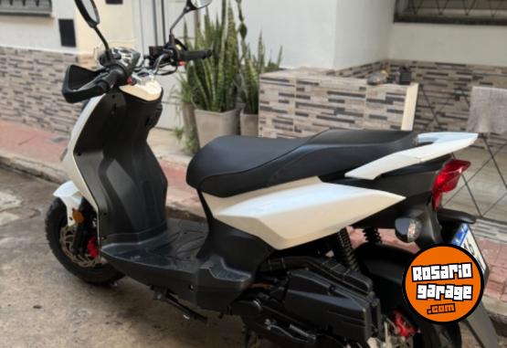 Motos - SYM Crox 125 2022 Nafta 15000Km - En Venta