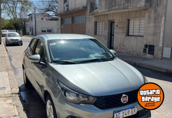 Autos - Fiat Argo Drive 2018 GNC 44000Km - En Venta