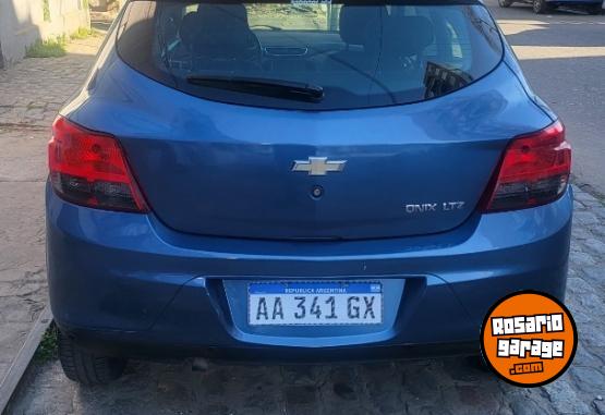 Autos - Chevrolet Onix 2016 Nafta 70000Km - En Venta