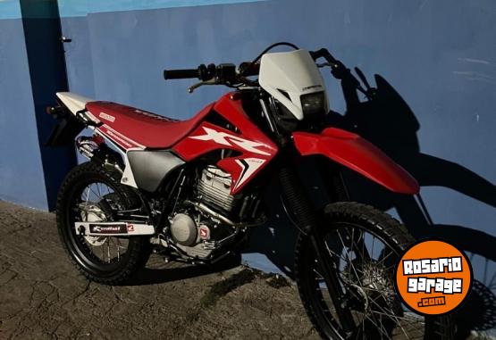 Motos - Honda Tornado 2014 Nafta 28000Km - En Venta