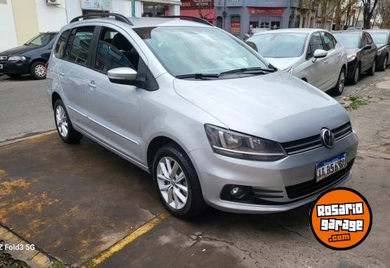 Autos - Volkswagen Suran 2016 Nafta 95000Km - En Venta