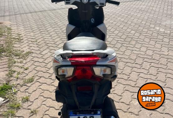 Motos - Honda lite 125 tricolor 2018 Nafta 24000Km - En Venta