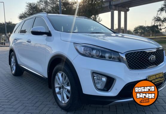 Camionetas - Kia SORENTO 2.4 EX 2017 Nafta 129000Km - En Venta