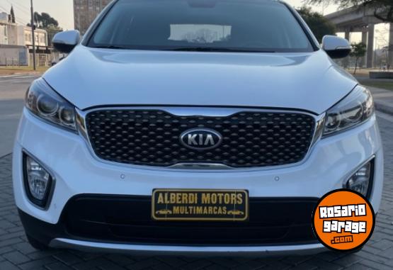 Camionetas - Kia SORENTO 2.4 EX 2017 Nafta 129000Km - En Venta