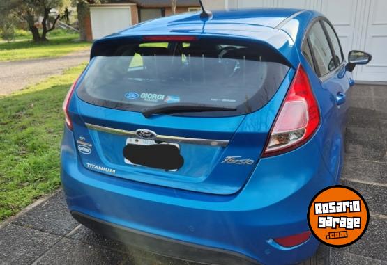 Autos - Ford Fiesta 2015 Nafta 70000Km - En Venta