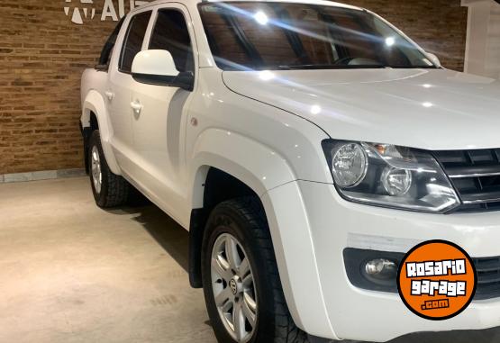 Camionetas - Volkswagen Amarok confortline 2015 Diesel 214000Km - En Venta