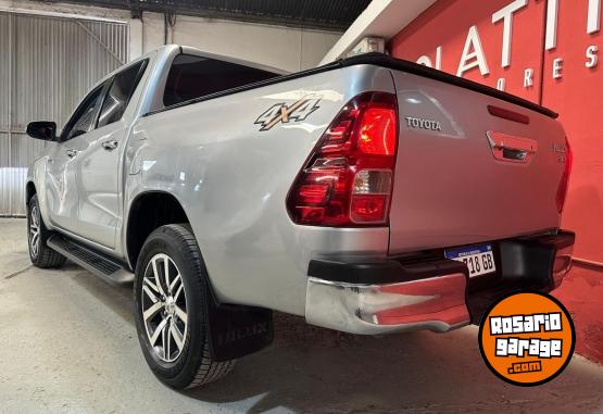 Camionetas - Toyota Hilux 2.8 Dc 4X4 Tdi Srx 2017 Diesel 183000Km - En Venta