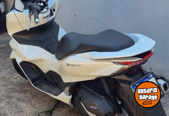 Motos - Honda Pcx160 2024 Nafta 200Km - En Venta