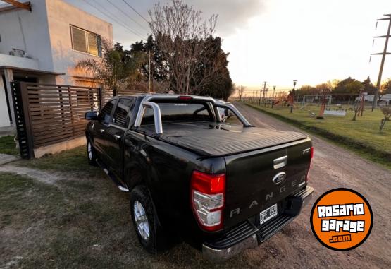 Camionetas - Ford Ranger XLT 2015 Diesel 108900Km - En Venta