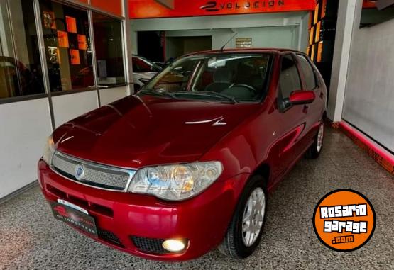 Autos - Fiat PALIO HLX 2005 Nafta 260000Km - En Venta