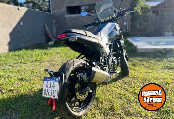 Motos - Benelli Leoncino 250 2021 Nafta 3500Km - En Venta