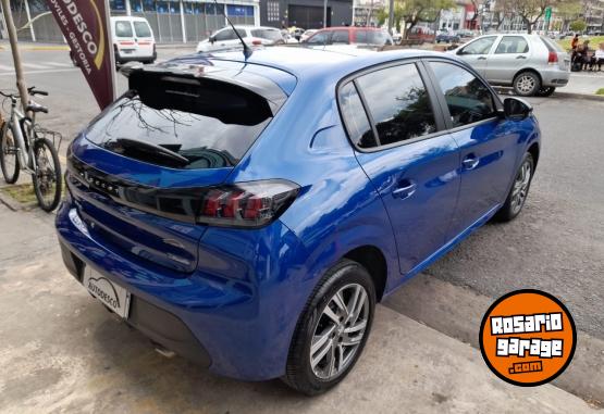 Autos - Peugeot 208 2023 Nafta 20900Km - En Venta