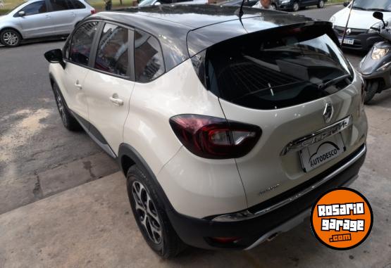 Autos - Renault Captur 2018 Nafta 126000Km - En Venta