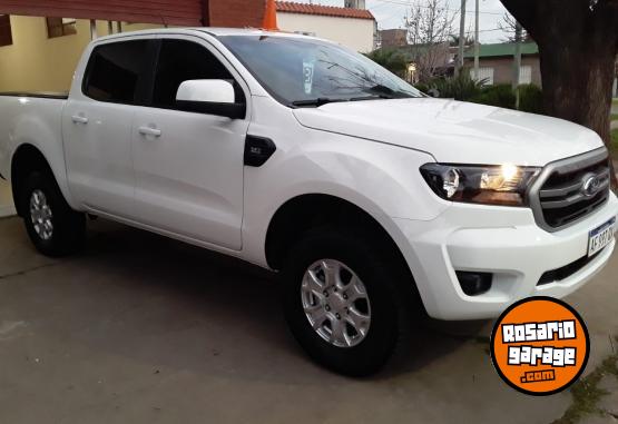 Camionetas - Ford RANGER XLS 3.2 2023 Diesel 17500Km - En Venta