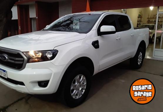 Camionetas - Ford RANGER XLS 3.2 2023 Diesel 17500Km - En Venta