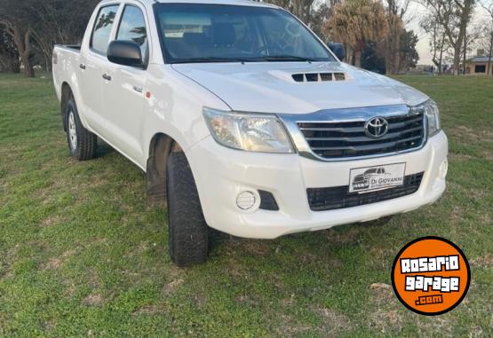 Camionetas - Ford HILUX DX 2012 Diesel 220000Km - En Venta