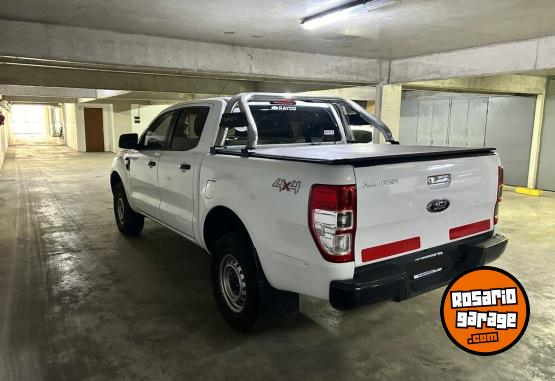 Camionetas - Ford Ranger 2016 Diesel 172000Km - En Venta