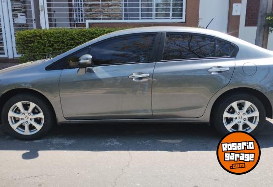 Autos - Honda civic EXS 2013 Nafta 117800Km - En Venta