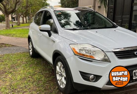 Camionetas - Ford Kuga titanium 2012 Nafta 152000Km - En Venta