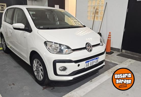 Autos - Volkswagen HIGH UP! 2017 Nafta 104000Km - En Venta