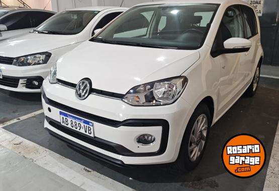 Autos - Volkswagen HIGH UP! 2017 Nafta 104000Km - En Venta