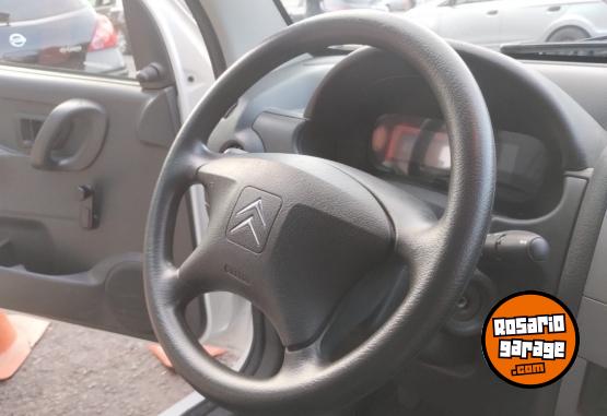 Utilitarios - Citroen Berlingo 2021 Diesel 14000Km - En Venta