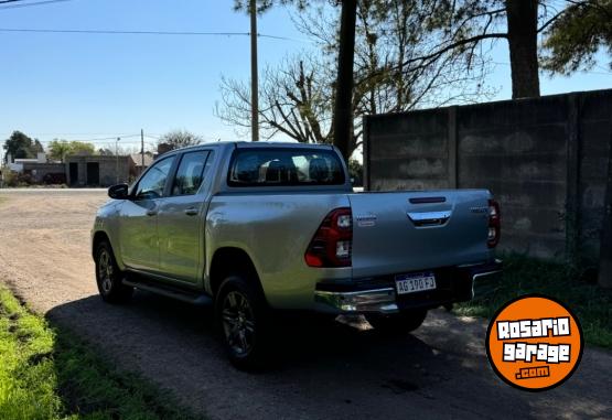 Camionetas - Toyota Hilux 2022 Diesel 1Km - En Venta