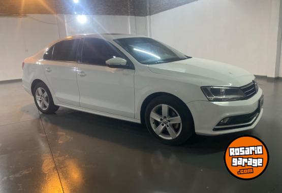 Autos - Volkswagen Vento advance 2014 Nafta 117000Km - En Venta