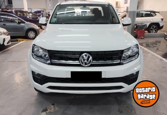 Camionetas - Volkswagen AMAROK COMFORTLINE 4X2 MT 2017 Diesel 76000Km - En Venta