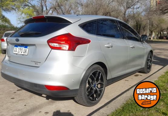 Autos - Ford Focus 2016 Nafta 93000Km - En Venta