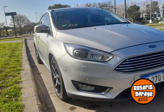 Autos - Ford Focus 2016 Nafta 93000Km - En Venta