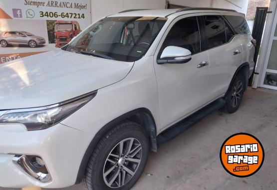 Camionetas - Toyota Sw4 srx 4x4 at 7as 2016 Diesel 189000Km - En Venta