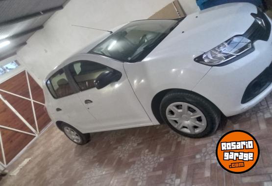 Autos - Renault Sandero 2017 GNC 160000Km - En Venta