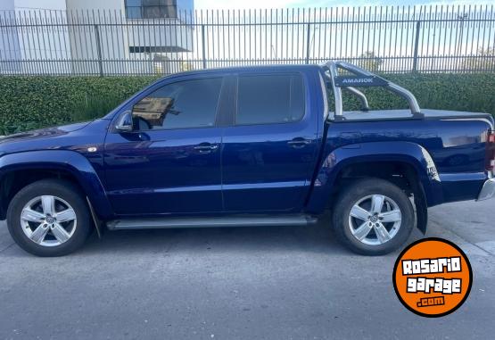 Camionetas - Volkswagen AMAROK HIGHLINE PACK 2022 Diesel 30000Km - En Venta