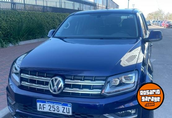 Camionetas - Volkswagen AMAROK HIGHLINE PACK 2022 Diesel 30000Km - En Venta