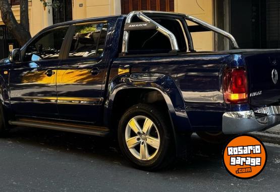 Camionetas - Volkswagen AMAROK HIGHLINE PACK 2022 Diesel 30000Km - En Venta