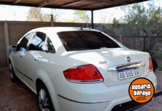 Autos - Fiat Linea 2017 GNC 142000Km - En Venta