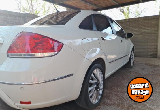 Autos - Fiat Linea 2017 GNC 142000Km - En Venta