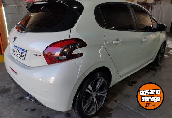 Autos - Peugeot 208 gt 2016 Nafta 88000Km - En Venta