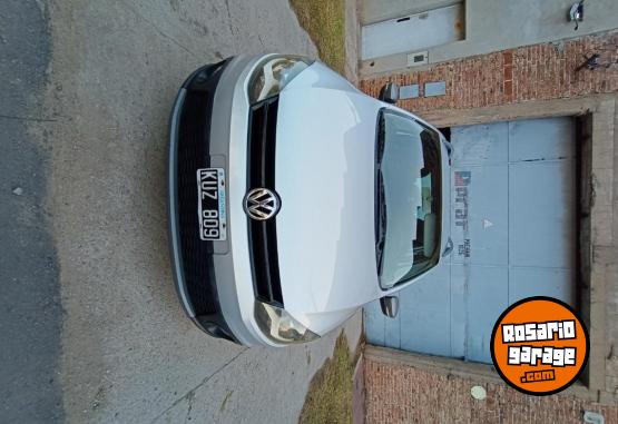 Autos - Volkswagen CROSS FOX PERMUTO 2012 Nafta 120000Km - En Venta