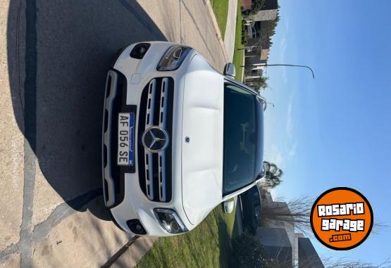 Camionetas - Mercedes Benz GLB 200 2021 Nafta 42000Km - En Venta