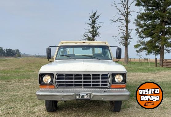 Camionetas - Ford FORD 350 1981 Diesel 300000Km - En Venta