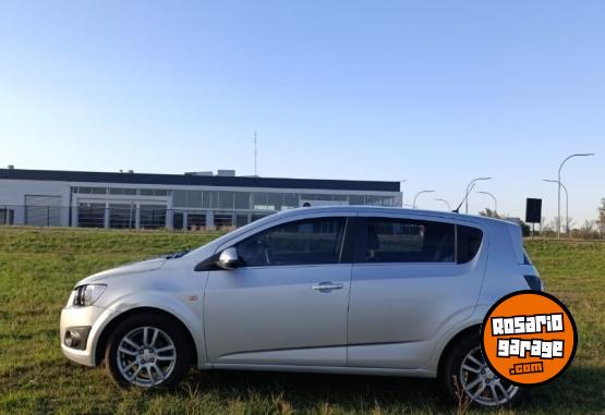 Autos - Chevrolet Sonic LTZ 2012 GNC 98300Km - En Venta